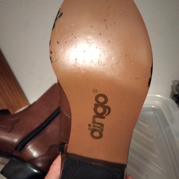 Brown Leather Western Boots - Picture 5 of 5